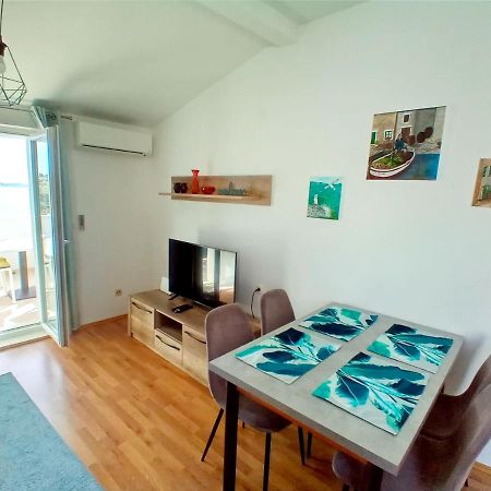 Apartman Sime Tribalj Exteriér fotografie