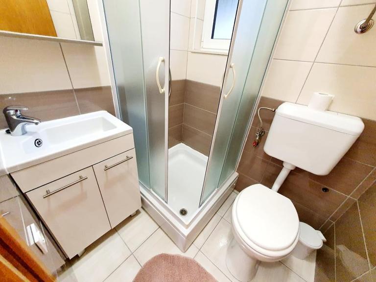 Apartman Sime Tribalj Exteriér fotografie
